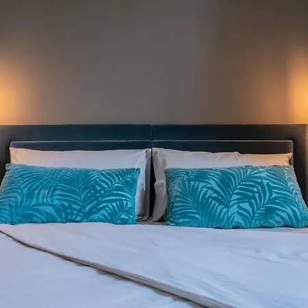 Lagrange Design By Wonderful Italy * Turyn