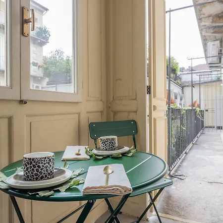 Lagrange Design By Wonderful Italy * Turín