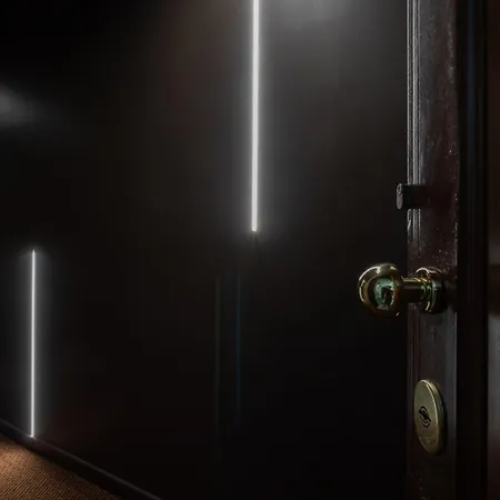 Lagrange Design By Wonderful Italy Turyn